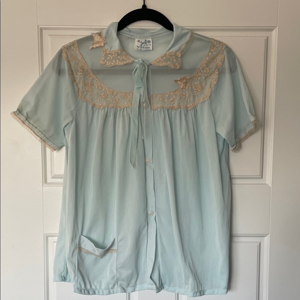 Vintage Miss Siren Light Blue Button-Up nightgown top with Lace . Butterfly. 36
